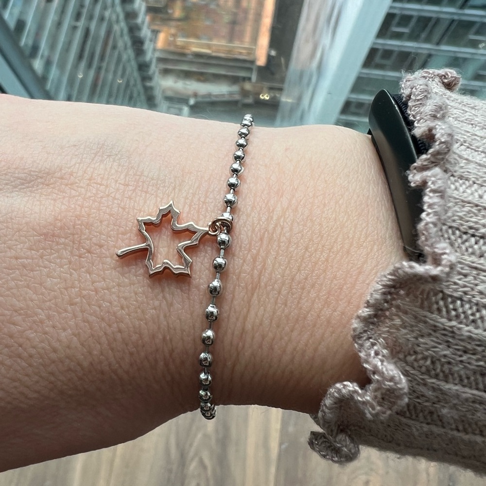 Silver and rose beaded Canada bracelet